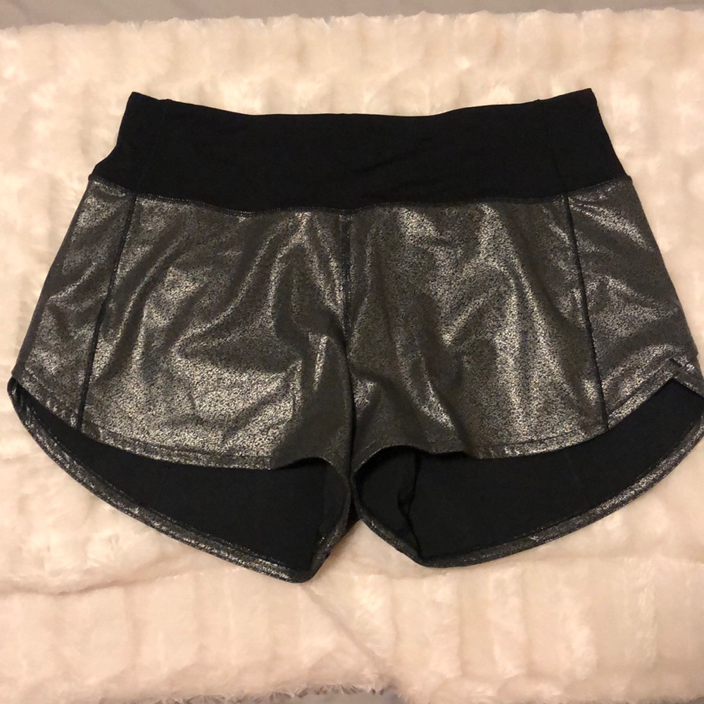 Lululemon speed up shorts size 6